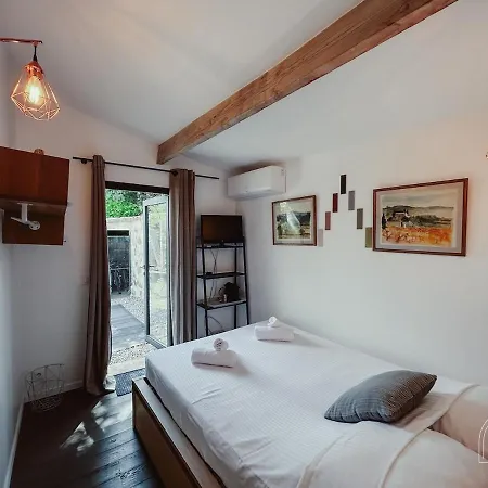 Maison D'exception A Proche De La