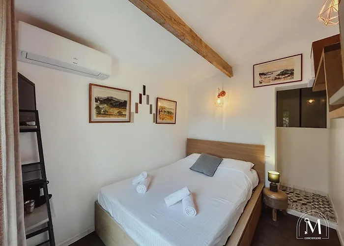 Maison D'exception A Proche De La فيلة *